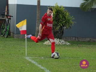 
<a style='margin-left: 5px;' class='btn btn-xs btn-social btn-facebook' href='https://www.facebook.com/sharer/sharer.php?u=https://www.boladovale.com.br/imgs/800-800-90/conteudo/fotos/1619/img1239.jpg' rel='popup' data-width='500' data-height='400'><i class='fa fa-facebook'></i>Compartilhar <span class='hidden-xs'>no Facebook</span>
</a> 
<a class='btn btn-default btn-xs' target='_blank' href='imgs/800-800-90/conteudo/fotos/1619/img1239.jpg'>
<span class='glyphicon glyphicon-cloud-download'></span> Salvar
</a> 
<span></span>