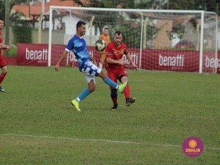 
<a style='margin-left: 5px;' class='btn btn-xs btn-social btn-facebook' href='https://www.facebook.com/sharer/sharer.php?u=https://www.boladovale.com.br/imgs/800-800-90/conteudo/fotos/1619/img1249.jpg' rel='popup' data-width='500' data-height='400'><i class='fa fa-facebook'></i>Compartilhar <span class='hidden-xs'>no Facebook</span>
</a> 
<a class='btn btn-default btn-xs' target='_blank' href='imgs/800-800-90/conteudo/fotos/1619/img1249.jpg'>
<span class='glyphicon glyphicon-cloud-download'></span> Salvar
</a> 
<span></span>