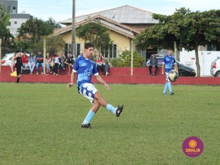 
<a style='margin-left: 5px;' class='btn btn-xs btn-social btn-facebook' href='https://www.facebook.com/sharer/sharer.php?u=https://www.boladovale.com.br/imgs/800-800-90/conteudo/fotos/1619/img1257.jpg' rel='popup' data-width='500' data-height='400'><i class='fa fa-facebook'></i>Compartilhar <span class='hidden-xs'>no Facebook</span>
</a> 
<a class='btn btn-default btn-xs' target='_blank' href='imgs/800-800-90/conteudo/fotos/1619/img1257.jpg'>
<span class='glyphicon glyphicon-cloud-download'></span> Salvar
</a> 
<span></span>
