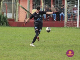 
<a style='margin-left: 5px;' class='btn btn-xs btn-social btn-facebook' href='https://www.facebook.com/sharer/sharer.php?u=https://www.boladovale.com.br/imgs/800-800-90/conteudo/fotos/1619/img1269.jpg' rel='popup' data-width='500' data-height='400'><i class='fa fa-facebook'></i>Compartilhar <span class='hidden-xs'>no Facebook</span>
</a> 
<a class='btn btn-default btn-xs' target='_blank' href='imgs/800-800-90/conteudo/fotos/1619/img1269.jpg'>
<span class='glyphicon glyphicon-cloud-download'></span> Salvar
</a> 
<span></span>