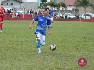 
<a style='margin-left: 5px;' class='btn btn-xs btn-social btn-facebook' href='https://www.facebook.com/sharer/sharer.php?u=https://www.boladovale.com.br/imgs/800-800-90/conteudo/fotos/1619/img1348.jpg' rel='popup' data-width='500' data-height='400'><i class='fa fa-facebook'></i>Compartilhar <span class='hidden-xs'>no Facebook</span>
</a> 
<a class='btn btn-default btn-xs' target='_blank' href='imgs/800-800-90/conteudo/fotos/1619/img1348.jpg'>
<span class='glyphicon glyphicon-cloud-download'></span> Salvar
</a> 
<span></span>