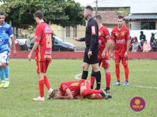 
<a style='margin-left: 5px;' class='btn btn-xs btn-social btn-facebook' href='https://www.facebook.com/sharer/sharer.php?u=https://www.boladovale.com.br/imgs/800-800-90/conteudo/fotos/1619/img1367.jpg' rel='popup' data-width='500' data-height='400'><i class='fa fa-facebook'></i>Compartilhar <span class='hidden-xs'>no Facebook</span>
</a> 
<a class='btn btn-default btn-xs' target='_blank' href='imgs/800-800-90/conteudo/fotos/1619/img1367.jpg'>
<span class='glyphicon glyphicon-cloud-download'></span> Salvar
</a> 
<span></span>