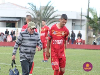 
<a style='margin-left: 5px;' class='btn btn-xs btn-social btn-facebook' href='https://www.facebook.com/sharer/sharer.php?u=https://www.boladovale.com.br/imgs/800-800-90/conteudo/fotos/1619/img1368.jpg' rel='popup' data-width='500' data-height='400'><i class='fa fa-facebook'></i>Compartilhar <span class='hidden-xs'>no Facebook</span>
</a> 
<a class='btn btn-default btn-xs' target='_blank' href='imgs/800-800-90/conteudo/fotos/1619/img1368.jpg'>
<span class='glyphicon glyphicon-cloud-download'></span> Salvar
</a> 
<span></span>