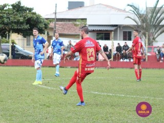 
<a style='margin-left: 5px;' class='btn btn-xs btn-social btn-facebook' href='https://www.facebook.com/sharer/sharer.php?u=https://www.boladovale.com.br/imgs/800-800-90/conteudo/fotos/1619/img1370.jpg' rel='popup' data-width='500' data-height='400'><i class='fa fa-facebook'></i>Compartilhar <span class='hidden-xs'>no Facebook</span>
</a> 
<a class='btn btn-default btn-xs' target='_blank' href='imgs/800-800-90/conteudo/fotos/1619/img1370.jpg'>
<span class='glyphicon glyphicon-cloud-download'></span> Salvar
</a> 
<span></span>