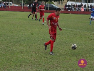 
<a style='margin-left: 5px;' class='btn btn-xs btn-social btn-facebook' href='https://www.facebook.com/sharer/sharer.php?u=https://www.boladovale.com.br/imgs/800-800-90/conteudo/fotos/1619/img1414.jpg' rel='popup' data-width='500' data-height='400'><i class='fa fa-facebook'></i>Compartilhar <span class='hidden-xs'>no Facebook</span>
</a> 
<a class='btn btn-default btn-xs' target='_blank' href='imgs/800-800-90/conteudo/fotos/1619/img1414.jpg'>
<span class='glyphicon glyphicon-cloud-download'></span> Salvar
</a> 
<span></span>