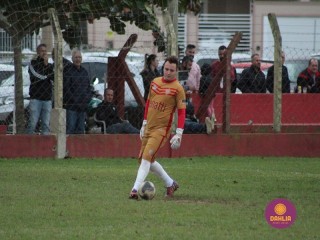 
<a style='margin-left: 5px;' class='btn btn-xs btn-social btn-facebook' href='https://www.facebook.com/sharer/sharer.php?u=https://www.boladovale.com.br/imgs/800-800-90/conteudo/fotos/1619/img1421.jpg' rel='popup' data-width='500' data-height='400'><i class='fa fa-facebook'></i>Compartilhar <span class='hidden-xs'>no Facebook</span>
</a> 
<a class='btn btn-default btn-xs' target='_blank' href='imgs/800-800-90/conteudo/fotos/1619/img1421.jpg'>
<span class='glyphicon glyphicon-cloud-download'></span> Salvar
</a> 
<span></span>