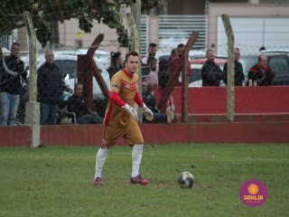 
<a style='margin-left: 5px;' class='btn btn-xs btn-social btn-facebook' href='https://www.facebook.com/sharer/sharer.php?u=https://www.boladovale.com.br/imgs/800-800-90/conteudo/fotos/1619/img1422.jpg' rel='popup' data-width='500' data-height='400'><i class='fa fa-facebook'></i>Compartilhar <span class='hidden-xs'>no Facebook</span>
</a> 
<a class='btn btn-default btn-xs' target='_blank' href='imgs/800-800-90/conteudo/fotos/1619/img1422.jpg'>
<span class='glyphicon glyphicon-cloud-download'></span> Salvar
</a> 
<span></span>