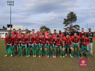 
<a style='margin-left: 5px;' class='btn btn-xs btn-social btn-facebook' href='https://www.facebook.com/sharer/sharer.php?u=https://www.boladovale.com.br/imgs/800-800-90/conteudo/fotos/1620/img2323.jpg' rel='popup' data-width='500' data-height='400'><i class='fa fa-facebook'></i>Compartilhar <span class='hidden-xs'>no Facebook</span>
</a> 
<a class='btn btn-default btn-xs' target='_blank' href='imgs/800-800-90/conteudo/fotos/1620/img2323.jpg'>
<span class='glyphicon glyphicon-cloud-download'></span> Salvar
</a> 
<span></span>