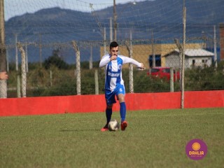 
<a style='margin-left: 5px;' class='btn btn-xs btn-social btn-facebook' href='https://www.facebook.com/sharer/sharer.php?u=https://www.boladovale.com.br/imgs/800-800-90/conteudo/fotos/1620/img2327.jpg' rel='popup' data-width='500' data-height='400'><i class='fa fa-facebook'></i>Compartilhar <span class='hidden-xs'>no Facebook</span>
</a> 
<a class='btn btn-default btn-xs' target='_blank' href='imgs/800-800-90/conteudo/fotos/1620/img2327.jpg'>
<span class='glyphicon glyphicon-cloud-download'></span> Salvar
</a> 
<span></span>