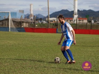 
<a style='margin-left: 5px;' class='btn btn-xs btn-social btn-facebook' href='https://www.facebook.com/sharer/sharer.php?u=https://www.boladovale.com.br/imgs/800-800-90/conteudo/fotos/1620/img2347.jpg' rel='popup' data-width='500' data-height='400'><i class='fa fa-facebook'></i>Compartilhar <span class='hidden-xs'>no Facebook</span>
</a> 
<a class='btn btn-default btn-xs' target='_blank' href='imgs/800-800-90/conteudo/fotos/1620/img2347.jpg'>
<span class='glyphicon glyphicon-cloud-download'></span> Salvar
</a> 
<span></span>