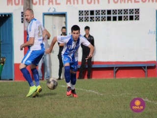 
<a style='margin-left: 5px;' class='btn btn-xs btn-social btn-facebook' href='https://www.facebook.com/sharer/sharer.php?u=https://www.boladovale.com.br/imgs/800-800-90/conteudo/fotos/1620/img2358.jpg' rel='popup' data-width='500' data-height='400'><i class='fa fa-facebook'></i>Compartilhar <span class='hidden-xs'>no Facebook</span>
</a> 
<a class='btn btn-default btn-xs' target='_blank' href='imgs/800-800-90/conteudo/fotos/1620/img2358.jpg'>
<span class='glyphicon glyphicon-cloud-download'></span> Salvar
</a> 
<span></span>