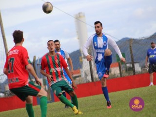 
<a style='margin-left: 5px;' class='btn btn-xs btn-social btn-facebook' href='https://www.facebook.com/sharer/sharer.php?u=https://www.boladovale.com.br/imgs/800-800-90/conteudo/fotos/1620/img2409.jpg' rel='popup' data-width='500' data-height='400'><i class='fa fa-facebook'></i>Compartilhar <span class='hidden-xs'>no Facebook</span>
</a> 
<a class='btn btn-default btn-xs' target='_blank' href='imgs/800-800-90/conteudo/fotos/1620/img2409.jpg'>
<span class='glyphicon glyphicon-cloud-download'></span> Salvar
</a> 
<span></span>