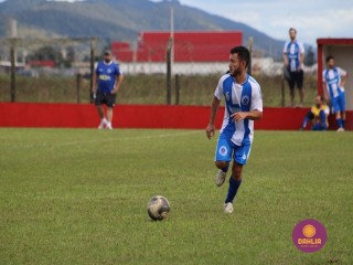 
<a style='margin-left: 5px;' class='btn btn-xs btn-social btn-facebook' href='https://www.facebook.com/sharer/sharer.php?u=https://www.boladovale.com.br/imgs/800-800-90/conteudo/fotos/1620/img2425.jpg' rel='popup' data-width='500' data-height='400'><i class='fa fa-facebook'></i>Compartilhar <span class='hidden-xs'>no Facebook</span>
</a> 
<a class='btn btn-default btn-xs' target='_blank' href='imgs/800-800-90/conteudo/fotos/1620/img2425.jpg'>
<span class='glyphicon glyphicon-cloud-download'></span> Salvar
</a> 
<span></span>