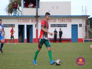 
<a style='margin-left: 5px;' class='btn btn-xs btn-social btn-facebook' href='https://www.facebook.com/sharer/sharer.php?u=https://www.boladovale.com.br/imgs/800-800-90/conteudo/fotos/1620/img2436.jpg' rel='popup' data-width='500' data-height='400'><i class='fa fa-facebook'></i>Compartilhar <span class='hidden-xs'>no Facebook</span>
</a> 
<a class='btn btn-default btn-xs' target='_blank' href='imgs/800-800-90/conteudo/fotos/1620/img2436.jpg'>
<span class='glyphicon glyphicon-cloud-download'></span> Salvar
</a> 
<span></span>