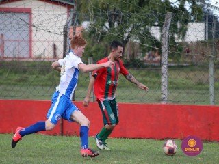 
<a style='margin-left: 5px;' class='btn btn-xs btn-social btn-facebook' href='https://www.facebook.com/sharer/sharer.php?u=https://www.boladovale.com.br/imgs/800-800-90/conteudo/fotos/1620/img2449.jpg' rel='popup' data-width='500' data-height='400'><i class='fa fa-facebook'></i>Compartilhar <span class='hidden-xs'>no Facebook</span>
</a> 
<a class='btn btn-default btn-xs' target='_blank' href='imgs/800-800-90/conteudo/fotos/1620/img2449.jpg'>
<span class='glyphicon glyphicon-cloud-download'></span> Salvar
</a> 
<span></span>