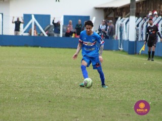 
<a style='margin-left: 5px;' class='btn btn-xs btn-social btn-facebook' href='https://www.facebook.com/sharer/sharer.php?u=https://www.boladovale.com.br/imgs/800-800-90/conteudo/fotos/1621/img1693.jpg' rel='popup' data-width='500' data-height='400'><i class='fa fa-facebook'></i>Compartilhar <span class='hidden-xs'>no Facebook</span>
</a> 
<a class='btn btn-default btn-xs' target='_blank' href='imgs/800-800-90/conteudo/fotos/1621/img1693.jpg'>
<span class='glyphicon glyphicon-cloud-download'></span> Salvar
</a> 
<span></span>