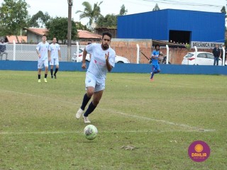 
<a style='margin-left: 5px;' class='btn btn-xs btn-social btn-facebook' href='https://www.facebook.com/sharer/sharer.php?u=https://www.boladovale.com.br/imgs/800-800-90/conteudo/fotos/1621/img1702.jpg' rel='popup' data-width='500' data-height='400'><i class='fa fa-facebook'></i>Compartilhar <span class='hidden-xs'>no Facebook</span>
</a> 
<a class='btn btn-default btn-xs' target='_blank' href='imgs/800-800-90/conteudo/fotos/1621/img1702.jpg'>
<span class='glyphicon glyphicon-cloud-download'></span> Salvar
</a> 
<span></span>