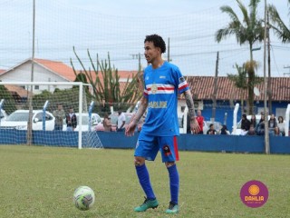 
<a style='margin-left: 5px;' class='btn btn-xs btn-social btn-facebook' href='https://www.facebook.com/sharer/sharer.php?u=https://www.boladovale.com.br/imgs/800-800-90/conteudo/fotos/1621/img1721.jpg' rel='popup' data-width='500' data-height='400'><i class='fa fa-facebook'></i>Compartilhar <span class='hidden-xs'>no Facebook</span>
</a> 
<a class='btn btn-default btn-xs' target='_blank' href='imgs/800-800-90/conteudo/fotos/1621/img1721.jpg'>
<span class='glyphicon glyphicon-cloud-download'></span> Salvar
</a> 
<span></span>