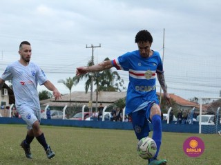 
<a style='margin-left: 5px;' class='btn btn-xs btn-social btn-facebook' href='https://www.facebook.com/sharer/sharer.php?u=https://www.boladovale.com.br/imgs/800-800-90/conteudo/fotos/1621/img1722.jpg' rel='popup' data-width='500' data-height='400'><i class='fa fa-facebook'></i>Compartilhar <span class='hidden-xs'>no Facebook</span>
</a> 
<a class='btn btn-default btn-xs' target='_blank' href='imgs/800-800-90/conteudo/fotos/1621/img1722.jpg'>
<span class='glyphicon glyphicon-cloud-download'></span> Salvar
</a> 
<span></span>