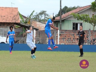 
<a style='margin-left: 5px;' class='btn btn-xs btn-social btn-facebook' href='https://www.facebook.com/sharer/sharer.php?u=https://www.boladovale.com.br/imgs/800-800-90/conteudo/fotos/1621/img1758.jpg' rel='popup' data-width='500' data-height='400'><i class='fa fa-facebook'></i>Compartilhar <span class='hidden-xs'>no Facebook</span>
</a> 
<a class='btn btn-default btn-xs' target='_blank' href='imgs/800-800-90/conteudo/fotos/1621/img1758.jpg'>
<span class='glyphicon glyphicon-cloud-download'></span> Salvar
</a> 
<span></span>