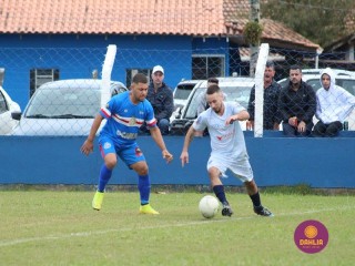 
<a style='margin-left: 5px;' class='btn btn-xs btn-social btn-facebook' href='https://www.facebook.com/sharer/sharer.php?u=https://www.boladovale.com.br/imgs/800-800-90/conteudo/fotos/1621/img1767.jpg' rel='popup' data-width='500' data-height='400'><i class='fa fa-facebook'></i>Compartilhar <span class='hidden-xs'>no Facebook</span>
</a> 
<a class='btn btn-default btn-xs' target='_blank' href='imgs/800-800-90/conteudo/fotos/1621/img1767.jpg'>
<span class='glyphicon glyphicon-cloud-download'></span> Salvar
</a> 
<span></span>