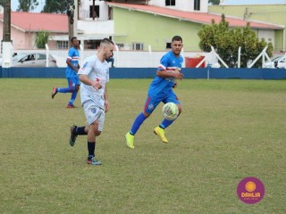 
<a style='margin-left: 5px;' class='btn btn-xs btn-social btn-facebook' href='https://www.facebook.com/sharer/sharer.php?u=https://www.boladovale.com.br/imgs/800-800-90/conteudo/fotos/1621/img1814.jpg' rel='popup' data-width='500' data-height='400'><i class='fa fa-facebook'></i>Compartilhar <span class='hidden-xs'>no Facebook</span>
</a> 
<a class='btn btn-default btn-xs' target='_blank' href='imgs/800-800-90/conteudo/fotos/1621/img1814.jpg'>
<span class='glyphicon glyphicon-cloud-download'></span> Salvar
</a> 
<span></span>