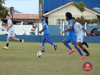 
<a style='margin-left: 5px;' class='btn btn-xs btn-social btn-facebook' href='https://www.facebook.com/sharer/sharer.php?u=https://www.boladovale.com.br/imgs/800-800-90/conteudo/fotos/1621/img1822.jpg' rel='popup' data-width='500' data-height='400'><i class='fa fa-facebook'></i>Compartilhar <span class='hidden-xs'>no Facebook</span>
</a> 
<a class='btn btn-default btn-xs' target='_blank' href='imgs/800-800-90/conteudo/fotos/1621/img1822.jpg'>
<span class='glyphicon glyphicon-cloud-download'></span> Salvar
</a> 
<span></span>