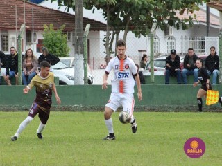 
<a style='margin-left: 5px;' class='btn btn-xs btn-social btn-facebook' href='https://www.facebook.com/sharer/sharer.php?u=https://www.boladovale.com.br/imgs/800-800-90/conteudo/fotos/1622/img1577.jpg' rel='popup' data-width='500' data-height='400'><i class='fa fa-facebook'></i>Compartilhar <span class='hidden-xs'>no Facebook</span>
</a> 
<a class='btn btn-default btn-xs' target='_blank' href='imgs/800-800-90/conteudo/fotos/1622/img1577.jpg'>
<span class='glyphicon glyphicon-cloud-download'></span> Salvar
</a> 
<span></span>