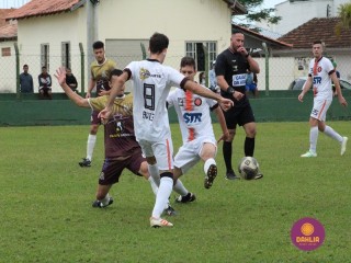 
<a style='margin-left: 5px;' class='btn btn-xs btn-social btn-facebook' href='https://www.facebook.com/sharer/sharer.php?u=https://www.boladovale.com.br/imgs/800-800-90/conteudo/fotos/1622/img1598.jpg' rel='popup' data-width='500' data-height='400'><i class='fa fa-facebook'></i>Compartilhar <span class='hidden-xs'>no Facebook</span>
</a> 
<a class='btn btn-default btn-xs' target='_blank' href='imgs/800-800-90/conteudo/fotos/1622/img1598.jpg'>
<span class='glyphicon glyphicon-cloud-download'></span> Salvar
</a> 
<span></span>
