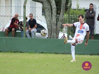 
<a style='margin-left: 5px;' class='btn btn-xs btn-social btn-facebook' href='https://www.facebook.com/sharer/sharer.php?u=https://www.boladovale.com.br/imgs/800-800-90/conteudo/fotos/1622/img1617.jpg' rel='popup' data-width='500' data-height='400'><i class='fa fa-facebook'></i>Compartilhar <span class='hidden-xs'>no Facebook</span>
</a> 
<a class='btn btn-default btn-xs' target='_blank' href='imgs/800-800-90/conteudo/fotos/1622/img1617.jpg'>
<span class='glyphicon glyphicon-cloud-download'></span> Salvar
</a> 
<span></span>