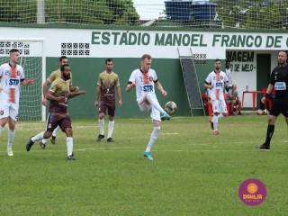 
<a style='margin-left: 5px;' class='btn btn-xs btn-social btn-facebook' href='https://www.facebook.com/sharer/sharer.php?u=https://www.boladovale.com.br/imgs/800-800-90/conteudo/fotos/1622/img1618.jpg' rel='popup' data-width='500' data-height='400'><i class='fa fa-facebook'></i>Compartilhar <span class='hidden-xs'>no Facebook</span>
</a> 
<a class='btn btn-default btn-xs' target='_blank' href='imgs/800-800-90/conteudo/fotos/1622/img1618.jpg'>
<span class='glyphicon glyphicon-cloud-download'></span> Salvar
</a> 
<span></span>