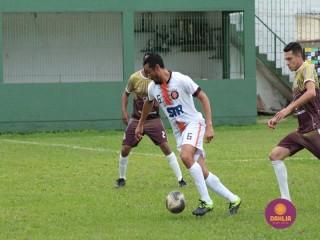 
<a style='margin-left: 5px;' class='btn btn-xs btn-social btn-facebook' href='https://www.facebook.com/sharer/sharer.php?u=https://www.boladovale.com.br/imgs/800-800-90/conteudo/fotos/1622/img1636.jpg' rel='popup' data-width='500' data-height='400'><i class='fa fa-facebook'></i>Compartilhar <span class='hidden-xs'>no Facebook</span>
</a> 
<a class='btn btn-default btn-xs' target='_blank' href='imgs/800-800-90/conteudo/fotos/1622/img1636.jpg'>
<span class='glyphicon glyphicon-cloud-download'></span> Salvar
</a> 
<span></span>