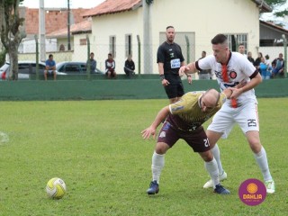 
<a style='margin-left: 5px;' class='btn btn-xs btn-social btn-facebook' href='https://www.facebook.com/sharer/sharer.php?u=https://www.boladovale.com.br/imgs/800-800-90/conteudo/fotos/1622/img1644.jpg' rel='popup' data-width='500' data-height='400'><i class='fa fa-facebook'></i>Compartilhar <span class='hidden-xs'>no Facebook</span>
</a> 
<a class='btn btn-default btn-xs' target='_blank' href='imgs/800-800-90/conteudo/fotos/1622/img1644.jpg'>
<span class='glyphicon glyphicon-cloud-download'></span> Salvar
</a> 
<span></span>