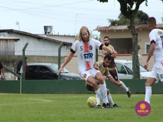 
<a style='margin-left: 5px;' class='btn btn-xs btn-social btn-facebook' href='https://www.facebook.com/sharer/sharer.php?u=https://www.boladovale.com.br/imgs/800-800-90/conteudo/fotos/1622/img1658.jpg' rel='popup' data-width='500' data-height='400'><i class='fa fa-facebook'></i>Compartilhar <span class='hidden-xs'>no Facebook</span>
</a> 
<a class='btn btn-default btn-xs' target='_blank' href='imgs/800-800-90/conteudo/fotos/1622/img1658.jpg'>
<span class='glyphicon glyphicon-cloud-download'></span> Salvar
</a> 
<span></span>