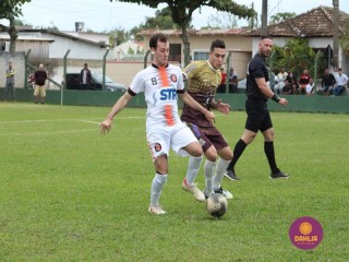 
<a style='margin-left: 5px;' class='btn btn-xs btn-social btn-facebook' href='https://www.facebook.com/sharer/sharer.php?u=https://www.boladovale.com.br/imgs/800-800-90/conteudo/fotos/1622/img1671.jpg' rel='popup' data-width='500' data-height='400'><i class='fa fa-facebook'></i>Compartilhar <span class='hidden-xs'>no Facebook</span>
</a> 
<a class='btn btn-default btn-xs' target='_blank' href='imgs/800-800-90/conteudo/fotos/1622/img1671.jpg'>
<span class='glyphicon glyphicon-cloud-download'></span> Salvar
</a> 
<span></span>
