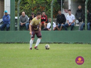 
<a style='margin-left: 5px;' class='btn btn-xs btn-social btn-facebook' href='https://www.facebook.com/sharer/sharer.php?u=https://www.boladovale.com.br/imgs/800-800-90/conteudo/fotos/1622/img1679.jpg' rel='popup' data-width='500' data-height='400'><i class='fa fa-facebook'></i>Compartilhar <span class='hidden-xs'>no Facebook</span>
</a> 
<a class='btn btn-default btn-xs' target='_blank' href='imgs/800-800-90/conteudo/fotos/1622/img1679.jpg'>
<span class='glyphicon glyphicon-cloud-download'></span> Salvar
</a> 
<span></span>