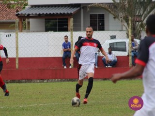 
<a style='margin-left: 5px;' class='btn btn-xs btn-social btn-facebook' href='https://www.facebook.com/sharer/sharer.php?u=https://www.boladovale.com.br/imgs/800-800-90/conteudo/fotos/1623/img2588.jpg' rel='popup' data-width='500' data-height='400'><i class='fa fa-facebook'></i>Compartilhar <span class='hidden-xs'>no Facebook</span>
</a> 
<a class='btn btn-default btn-xs' target='_blank' href='imgs/800-800-90/conteudo/fotos/1623/img2588.jpg'>
<span class='glyphicon glyphicon-cloud-download'></span> Salvar
</a> 
<span></span>