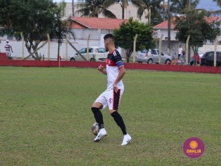 
<a style='margin-left: 5px;' class='btn btn-xs btn-social btn-facebook' href='https://www.facebook.com/sharer/sharer.php?u=https://www.boladovale.com.br/imgs/800-800-90/conteudo/fotos/1623/img2589.jpg' rel='popup' data-width='500' data-height='400'><i class='fa fa-facebook'></i>Compartilhar <span class='hidden-xs'>no Facebook</span>
</a> 
<a class='btn btn-default btn-xs' target='_blank' href='imgs/800-800-90/conteudo/fotos/1623/img2589.jpg'>
<span class='glyphicon glyphicon-cloud-download'></span> Salvar
</a> 
<span></span>