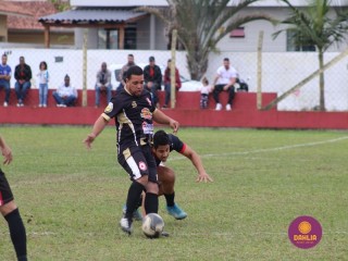 
<a style='margin-left: 5px;' class='btn btn-xs btn-social btn-facebook' href='https://www.facebook.com/sharer/sharer.php?u=https://www.boladovale.com.br/imgs/800-800-90/conteudo/fotos/1623/img2594.jpg' rel='popup' data-width='500' data-height='400'><i class='fa fa-facebook'></i>Compartilhar <span class='hidden-xs'>no Facebook</span>
</a> 
<a class='btn btn-default btn-xs' target='_blank' href='imgs/800-800-90/conteudo/fotos/1623/img2594.jpg'>
<span class='glyphicon glyphicon-cloud-download'></span> Salvar
</a> 
<span></span>