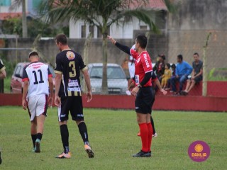 
<a style='margin-left: 5px;' class='btn btn-xs btn-social btn-facebook' href='https://www.facebook.com/sharer/sharer.php?u=https://www.boladovale.com.br/imgs/800-800-90/conteudo/fotos/1623/img2599.jpg' rel='popup' data-width='500' data-height='400'><i class='fa fa-facebook'></i>Compartilhar <span class='hidden-xs'>no Facebook</span>
</a> 
<a class='btn btn-default btn-xs' target='_blank' href='imgs/800-800-90/conteudo/fotos/1623/img2599.jpg'>
<span class='glyphicon glyphicon-cloud-download'></span> Salvar
</a> 
<span></span>