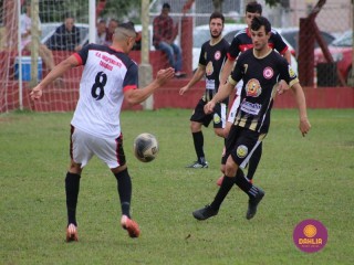 
<a style='margin-left: 5px;' class='btn btn-xs btn-social btn-facebook' href='https://www.facebook.com/sharer/sharer.php?u=https://www.boladovale.com.br/imgs/800-800-90/conteudo/fotos/1623/img2627.jpg' rel='popup' data-width='500' data-height='400'><i class='fa fa-facebook'></i>Compartilhar <span class='hidden-xs'>no Facebook</span>
</a> 
<a class='btn btn-default btn-xs' target='_blank' href='imgs/800-800-90/conteudo/fotos/1623/img2627.jpg'>
<span class='glyphicon glyphicon-cloud-download'></span> Salvar
</a> 
<span></span>