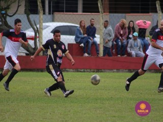 
<a style='margin-left: 5px;' class='btn btn-xs btn-social btn-facebook' href='https://www.facebook.com/sharer/sharer.php?u=https://www.boladovale.com.br/imgs/800-800-90/conteudo/fotos/1623/img2631.jpg' rel='popup' data-width='500' data-height='400'><i class='fa fa-facebook'></i>Compartilhar <span class='hidden-xs'>no Facebook</span>
</a> 
<a class='btn btn-default btn-xs' target='_blank' href='imgs/800-800-90/conteudo/fotos/1623/img2631.jpg'>
<span class='glyphicon glyphicon-cloud-download'></span> Salvar
</a> 
<span></span>