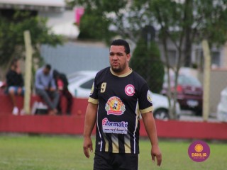
<a style='margin-left: 5px;' class='btn btn-xs btn-social btn-facebook' href='https://www.facebook.com/sharer/sharer.php?u=https://www.boladovale.com.br/imgs/800-800-90/conteudo/fotos/1623/img2655.jpg' rel='popup' data-width='500' data-height='400'><i class='fa fa-facebook'></i>Compartilhar <span class='hidden-xs'>no Facebook</span>
</a> 
<a class='btn btn-default btn-xs' target='_blank' href='imgs/800-800-90/conteudo/fotos/1623/img2655.jpg'>
<span class='glyphicon glyphicon-cloud-download'></span> Salvar
</a> 
<span></span>