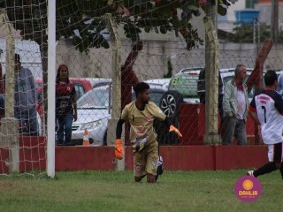 
<a style='margin-left: 5px;' class='btn btn-xs btn-social btn-facebook' href='https://www.facebook.com/sharer/sharer.php?u=https://www.boladovale.com.br/imgs/800-800-90/conteudo/fotos/1623/img2662.jpg' rel='popup' data-width='500' data-height='400'><i class='fa fa-facebook'></i>Compartilhar <span class='hidden-xs'>no Facebook</span>
</a> 
<a class='btn btn-default btn-xs' target='_blank' href='imgs/800-800-90/conteudo/fotos/1623/img2662.jpg'>
<span class='glyphicon glyphicon-cloud-download'></span> Salvar
</a> 
<span></span>