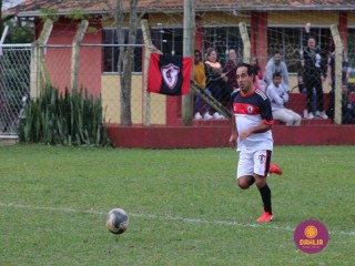 
<a style='margin-left: 5px;' class='btn btn-xs btn-social btn-facebook' href='https://www.facebook.com/sharer/sharer.php?u=https://www.boladovale.com.br/imgs/800-800-90/conteudo/fotos/1623/img2672.jpg' rel='popup' data-width='500' data-height='400'><i class='fa fa-facebook'></i>Compartilhar <span class='hidden-xs'>no Facebook</span>
</a> 
<a class='btn btn-default btn-xs' target='_blank' href='imgs/800-800-90/conteudo/fotos/1623/img2672.jpg'>
<span class='glyphicon glyphicon-cloud-download'></span> Salvar
</a> 
<span></span>