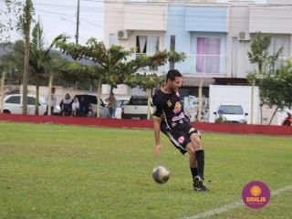 
<a style='margin-left: 5px;' class='btn btn-xs btn-social btn-facebook' href='https://www.facebook.com/sharer/sharer.php?u=https://www.boladovale.com.br/imgs/800-800-90/conteudo/fotos/1623/img2702.jpg' rel='popup' data-width='500' data-height='400'><i class='fa fa-facebook'></i>Compartilhar <span class='hidden-xs'>no Facebook</span>
</a> 
<a class='btn btn-default btn-xs' target='_blank' href='imgs/800-800-90/conteudo/fotos/1623/img2702.jpg'>
<span class='glyphicon glyphicon-cloud-download'></span> Salvar
</a> 
<span></span>