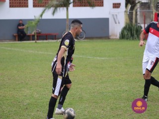 
<a style='margin-left: 5px;' class='btn btn-xs btn-social btn-facebook' href='https://www.facebook.com/sharer/sharer.php?u=https://www.boladovale.com.br/imgs/800-800-90/conteudo/fotos/1623/img2726.jpg' rel='popup' data-width='500' data-height='400'><i class='fa fa-facebook'></i>Compartilhar <span class='hidden-xs'>no Facebook</span>
</a> 
<a class='btn btn-default btn-xs' target='_blank' href='imgs/800-800-90/conteudo/fotos/1623/img2726.jpg'>
<span class='glyphicon glyphicon-cloud-download'></span> Salvar
</a> 
<span></span>