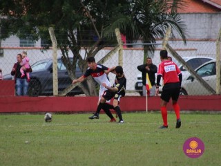 
<a style='margin-left: 5px;' class='btn btn-xs btn-social btn-facebook' href='https://www.facebook.com/sharer/sharer.php?u=https://www.boladovale.com.br/imgs/800-800-90/conteudo/fotos/1623/img2733.jpg' rel='popup' data-width='500' data-height='400'><i class='fa fa-facebook'></i>Compartilhar <span class='hidden-xs'>no Facebook</span>
</a> 
<a class='btn btn-default btn-xs' target='_blank' href='imgs/800-800-90/conteudo/fotos/1623/img2733.jpg'>
<span class='glyphicon glyphicon-cloud-download'></span> Salvar
</a> 
<span></span>