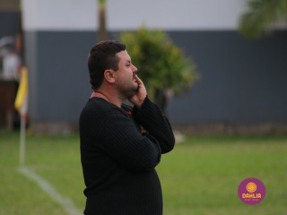 
<a style='margin-left: 5px;' class='btn btn-xs btn-social btn-facebook' href='https://www.facebook.com/sharer/sharer.php?u=https://www.boladovale.com.br/imgs/800-800-90/conteudo/fotos/1623/img2735.jpg' rel='popup' data-width='500' data-height='400'><i class='fa fa-facebook'></i>Compartilhar <span class='hidden-xs'>no Facebook</span>
</a> 
<a class='btn btn-default btn-xs' target='_blank' href='imgs/800-800-90/conteudo/fotos/1623/img2735.jpg'>
<span class='glyphicon glyphicon-cloud-download'></span> Salvar
</a> 
<span></span>