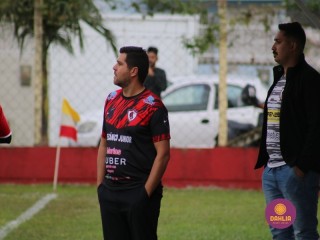 
<a style='margin-left: 5px;' class='btn btn-xs btn-social btn-facebook' href='https://www.facebook.com/sharer/sharer.php?u=https://www.boladovale.com.br/imgs/800-800-90/conteudo/fotos/1623/img2744.jpg' rel='popup' data-width='500' data-height='400'><i class='fa fa-facebook'></i>Compartilhar <span class='hidden-xs'>no Facebook</span>
</a> 
<a class='btn btn-default btn-xs' target='_blank' href='imgs/800-800-90/conteudo/fotos/1623/img2744.jpg'>
<span class='glyphicon glyphicon-cloud-download'></span> Salvar
</a> 
<span></span>